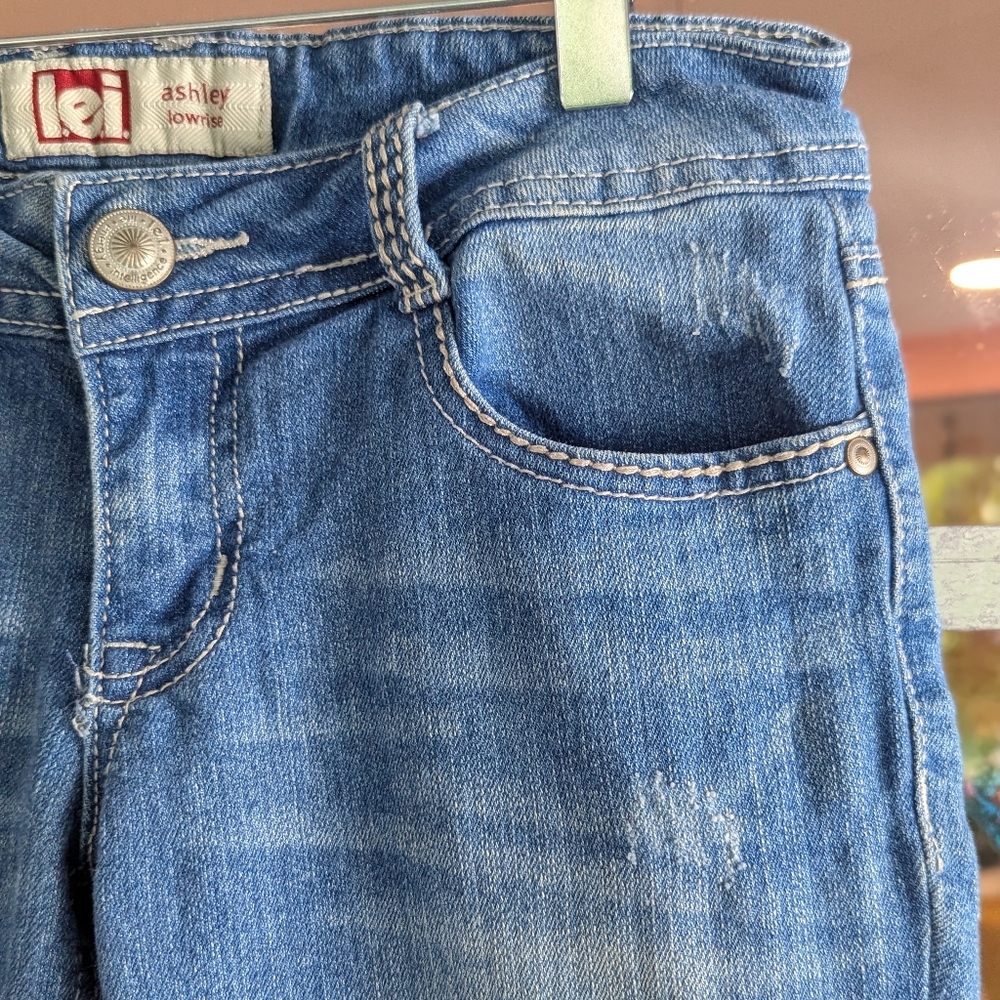 Vintage Y2K LEI Low Rise Capri Jeans Ashley Bling Baddie Blue Jeans Junior 1 - Picture 7 of 16